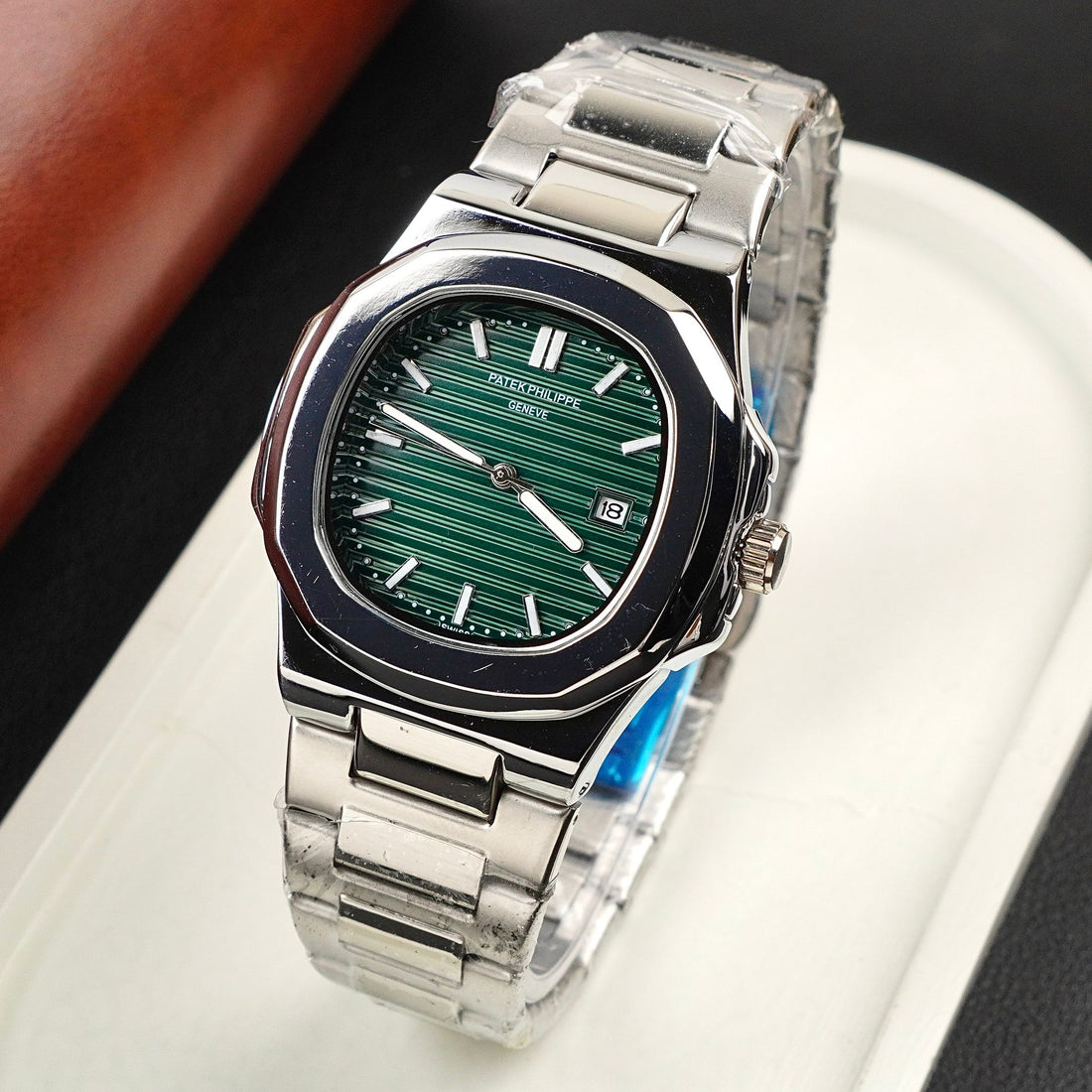 Patek Philliphe - Mens Watches - C-1107 image 0