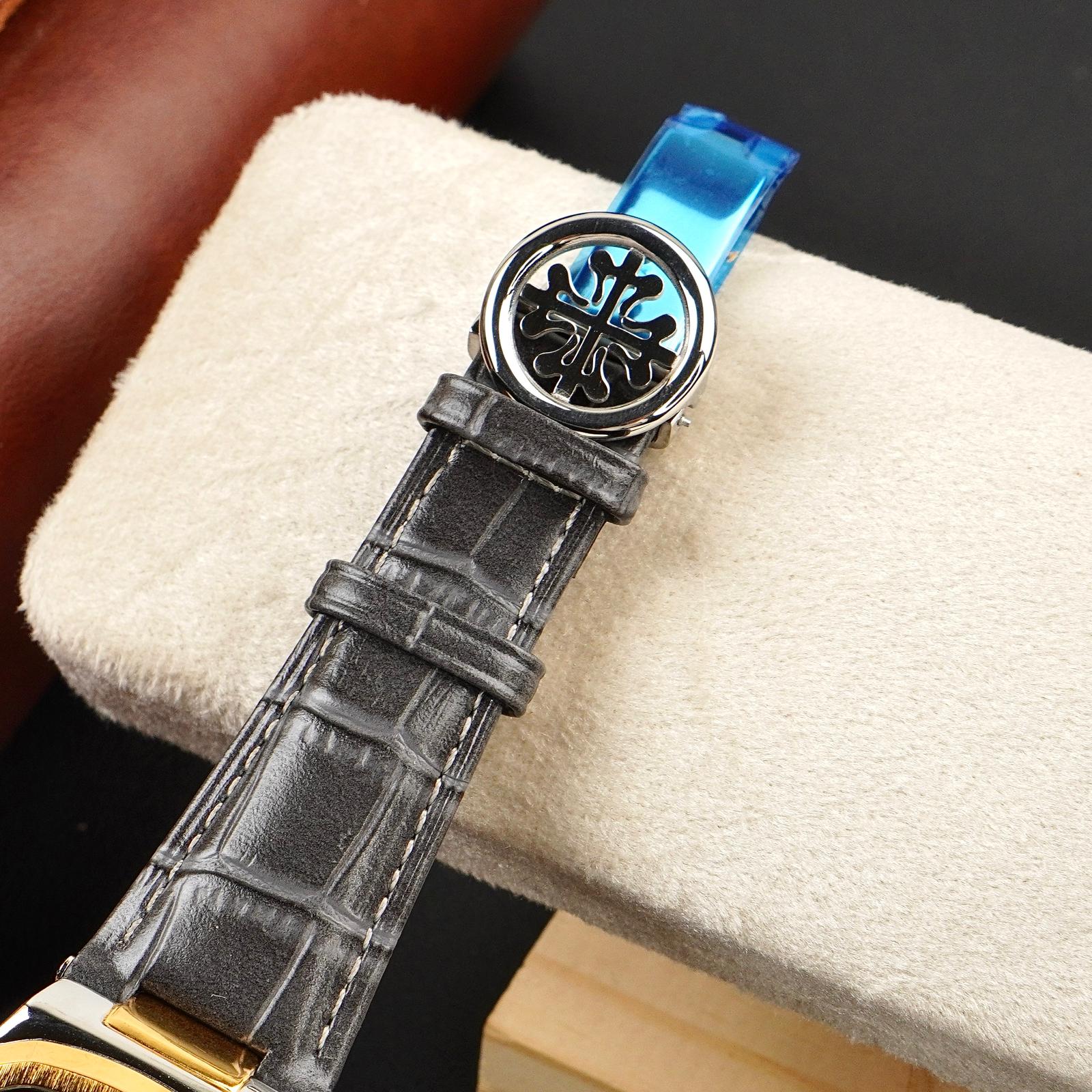 Patek Philliphe - Leather Strap - S-748 image 1