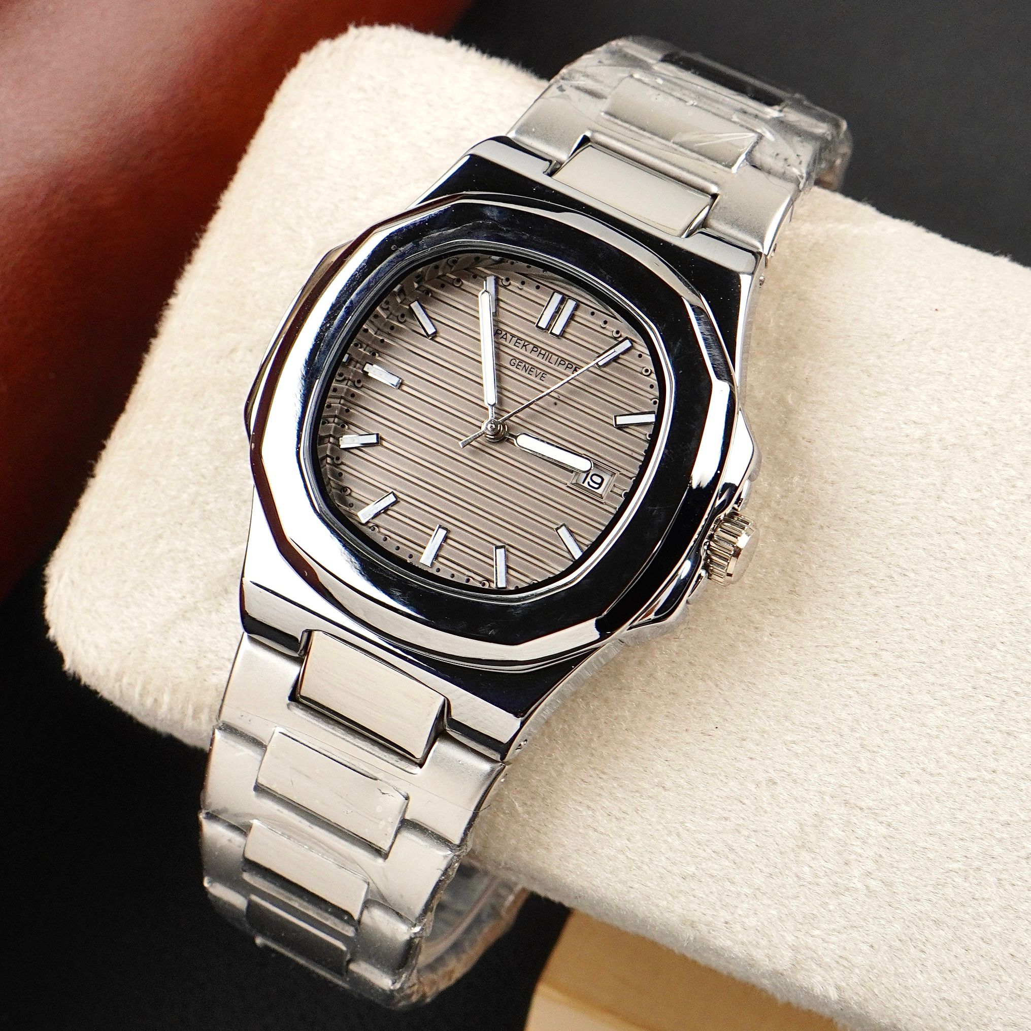 Patek Philliphe - Mens Watches - C-1106 image 4