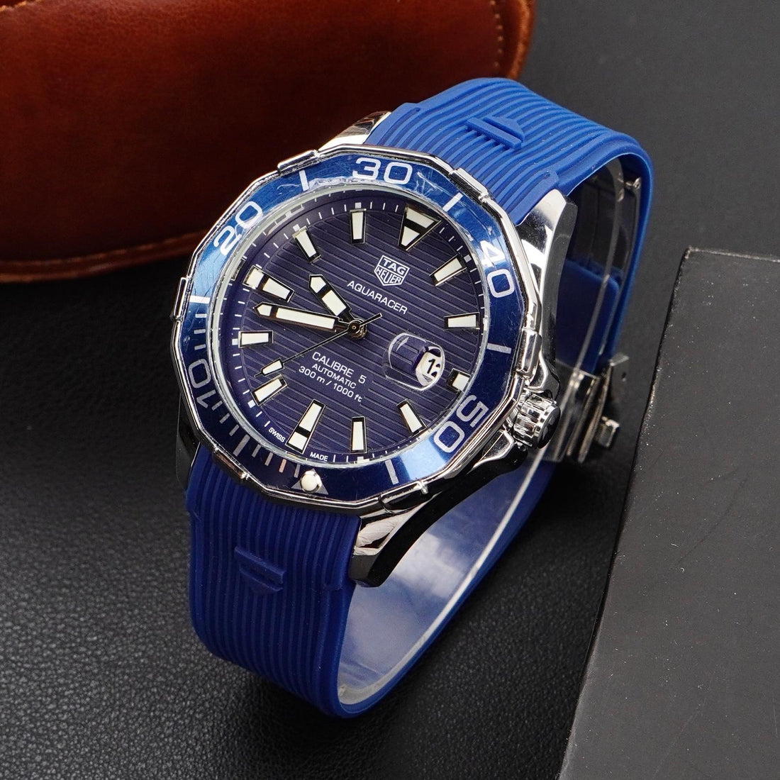 Tag Heuer Aquaracer Calibre 5 - 43mm - S-729 image 0