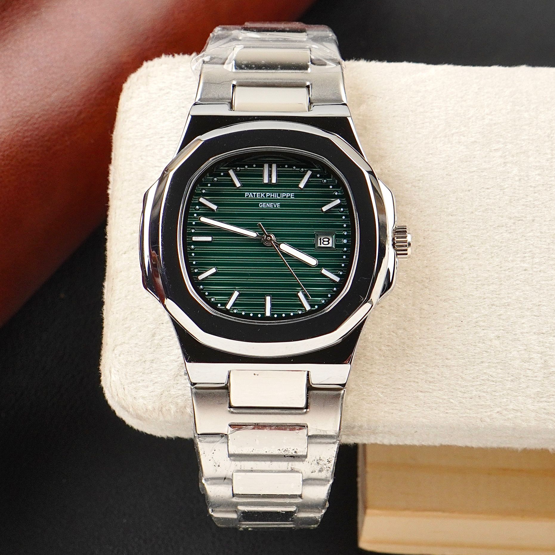 Patek Philliphe - Mens Watches - C-1107 image 3