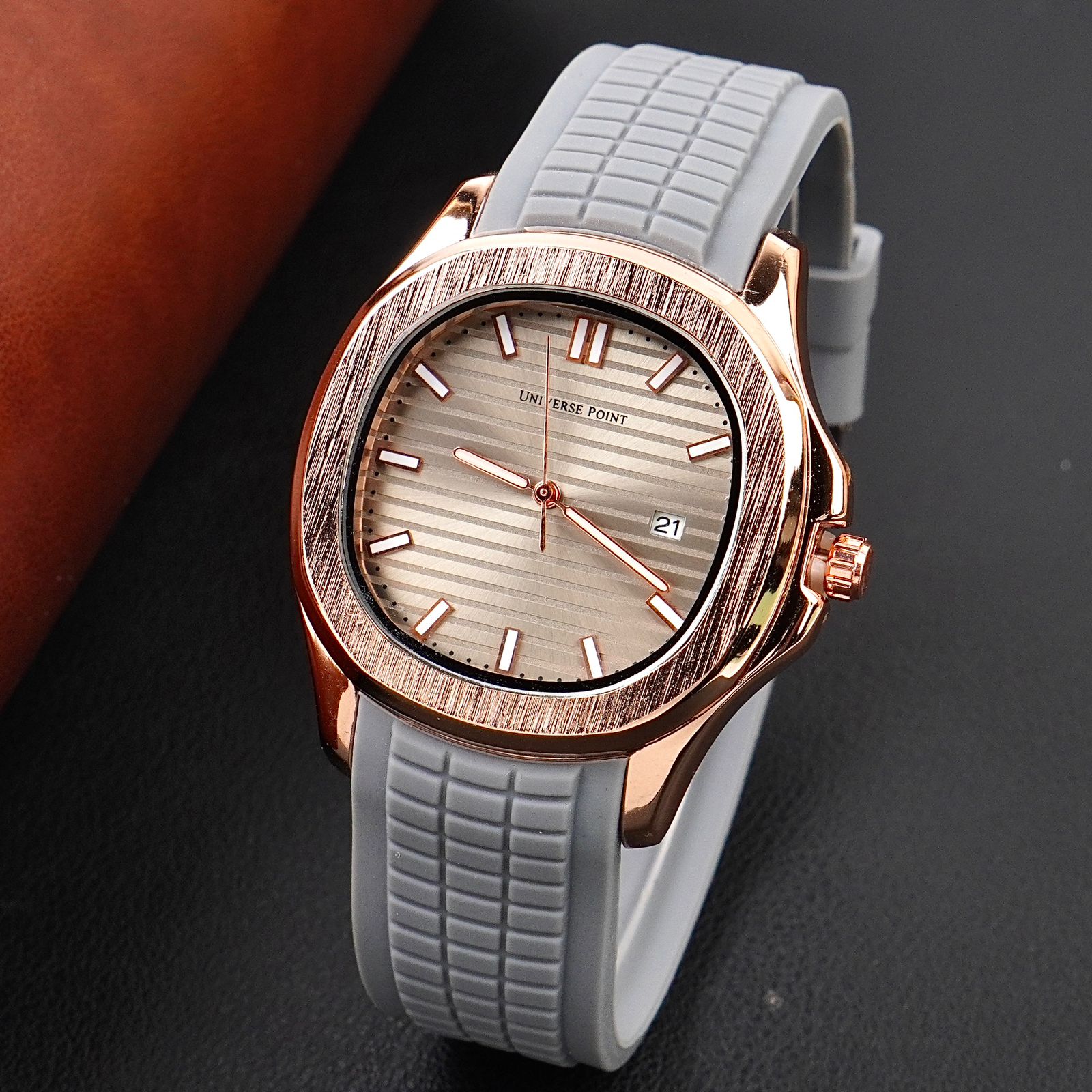 Universe Point - 40mm - Silicon Strap - S-553