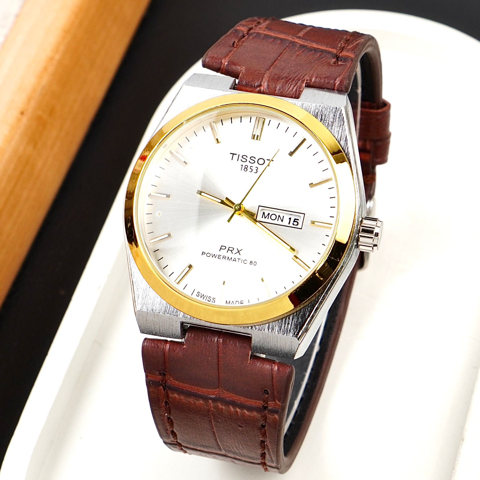 TST  - 38mm - Leather Strap - S-559