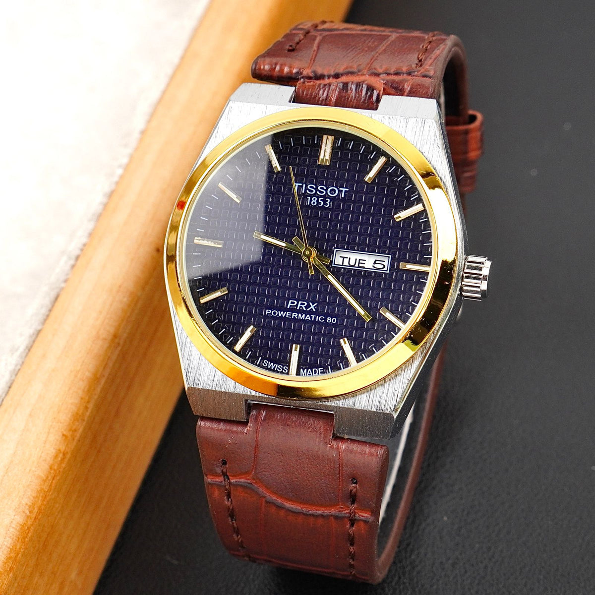 TST  - 38mm - Leather Strap - S-560
