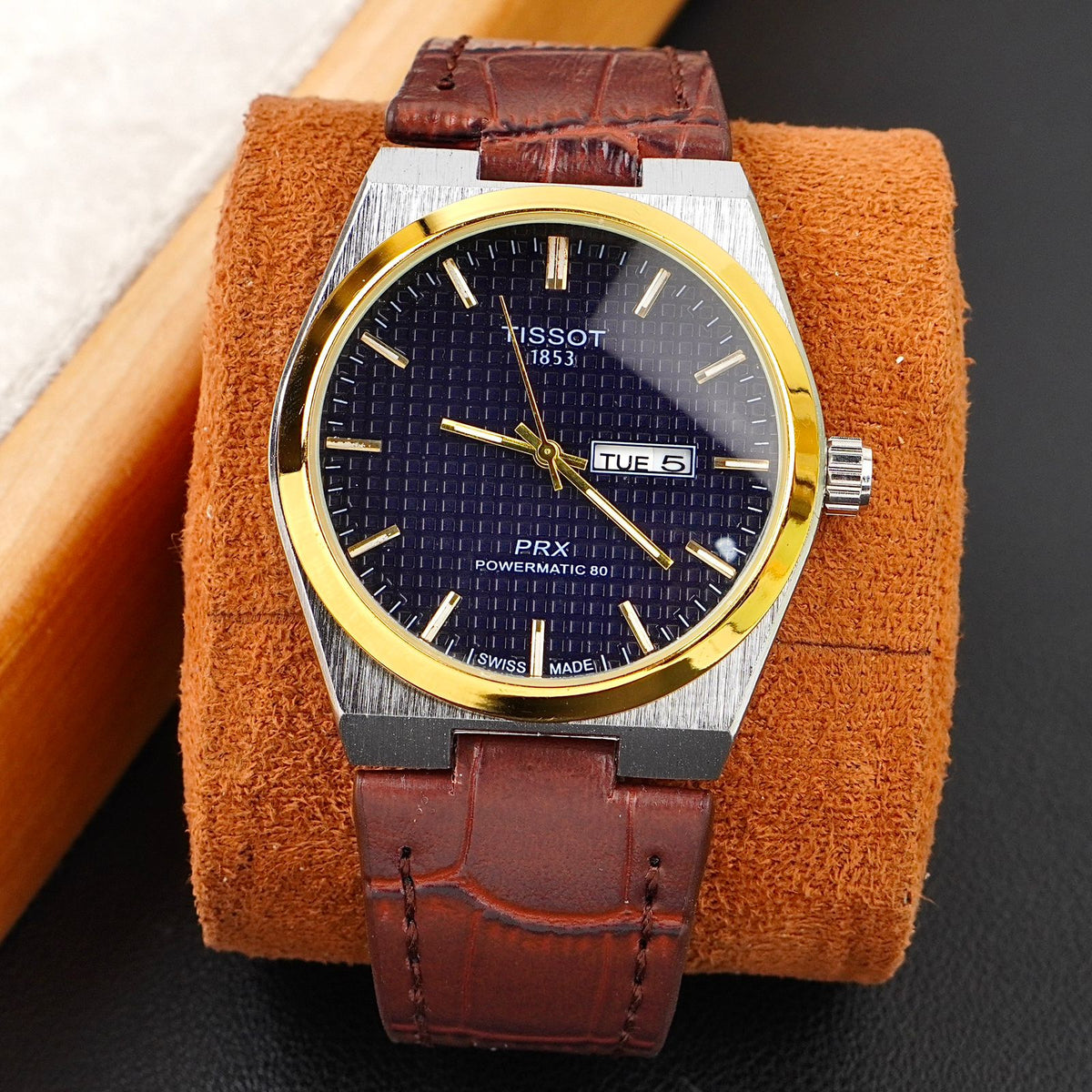 TST  - 38mm - Leather Strap - S-560