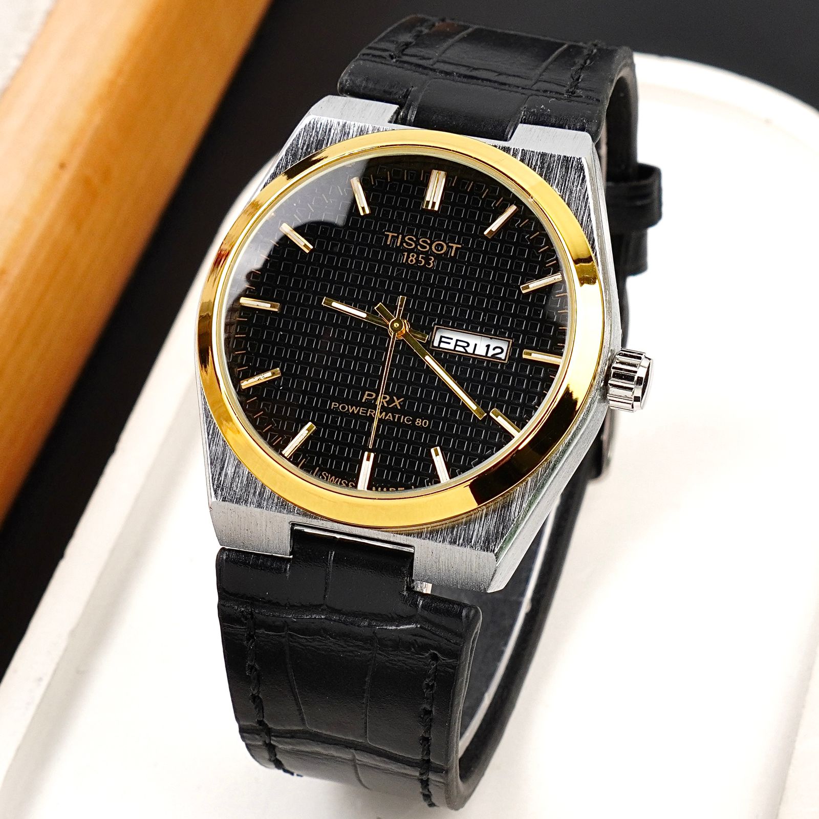 TST  - 38mm - Leather Strap - S-563