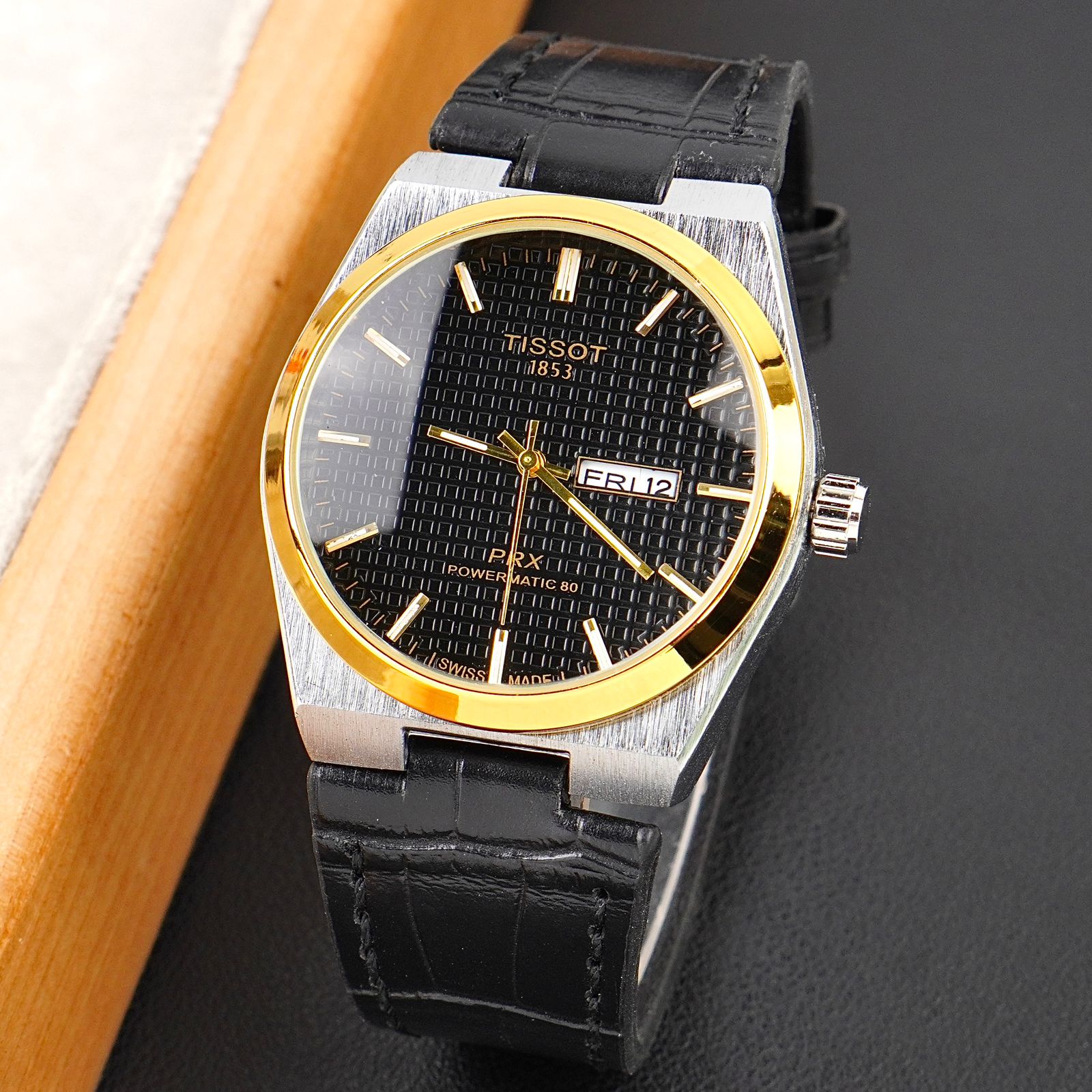 TST  - 38mm - Leather Strap - S-563