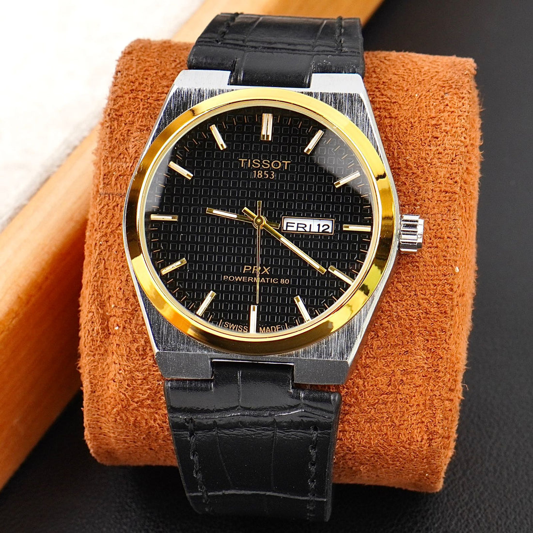 TST  - 38mm - Leather Strap - S-563