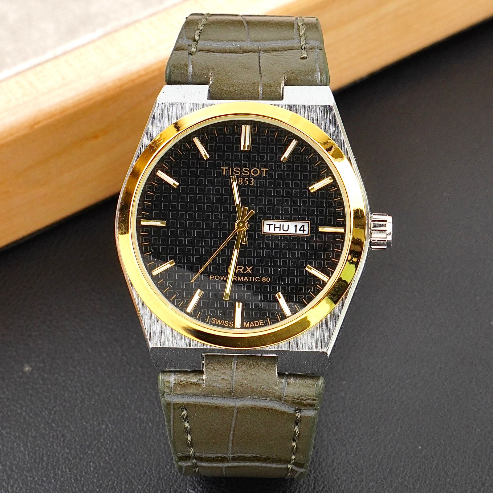 TST  - 38mm - Leather Strap - S-564