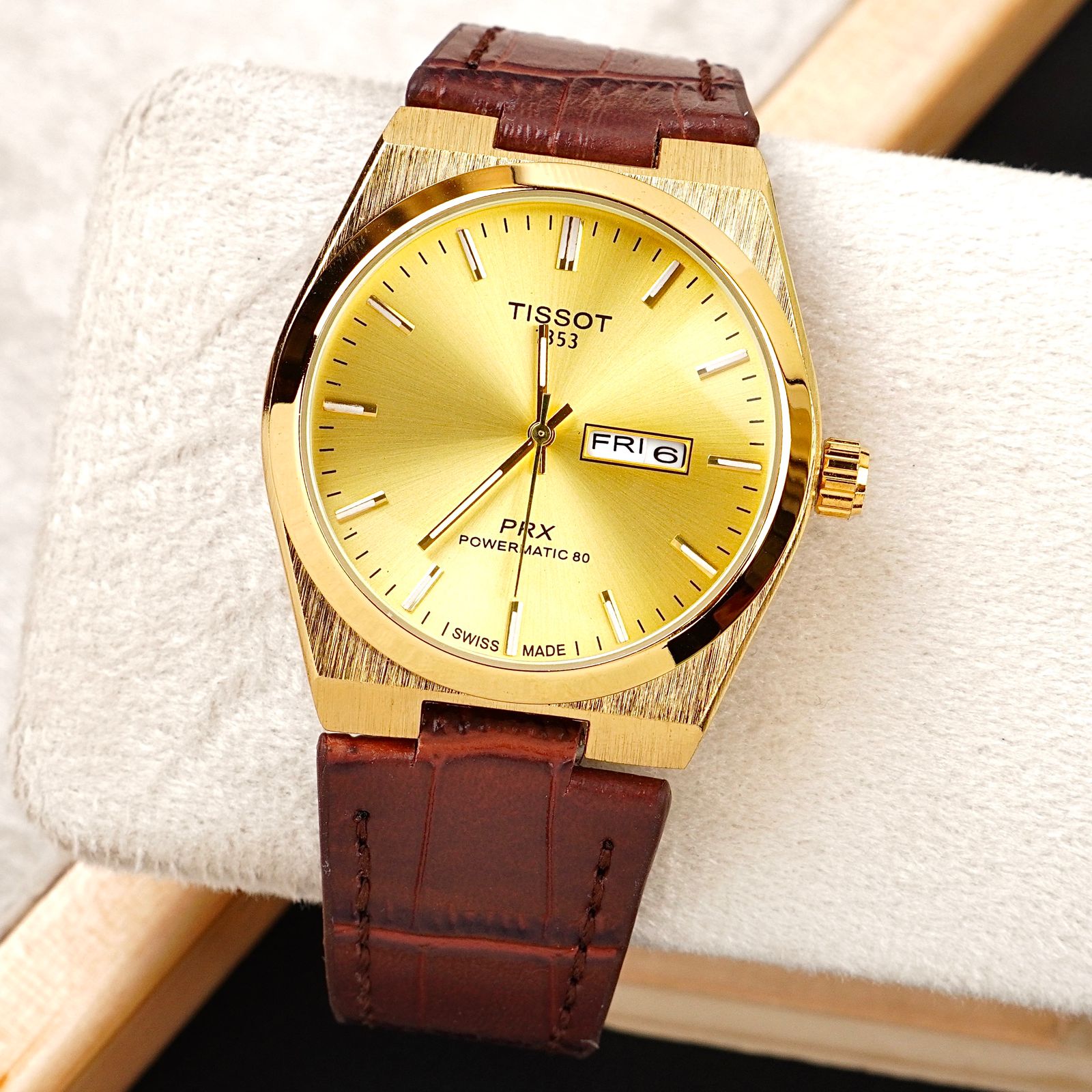 TST  - 38mm - Leather Strap - S-570