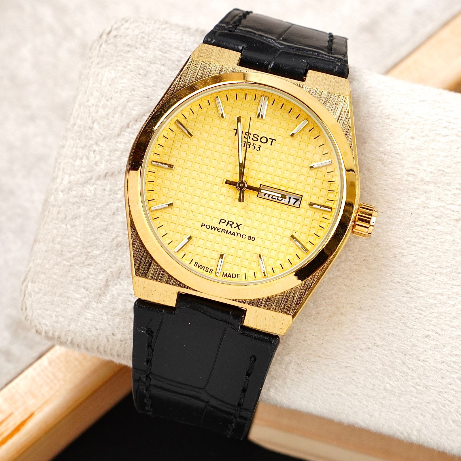 TST  - 38mm - Leather Strap - S-579