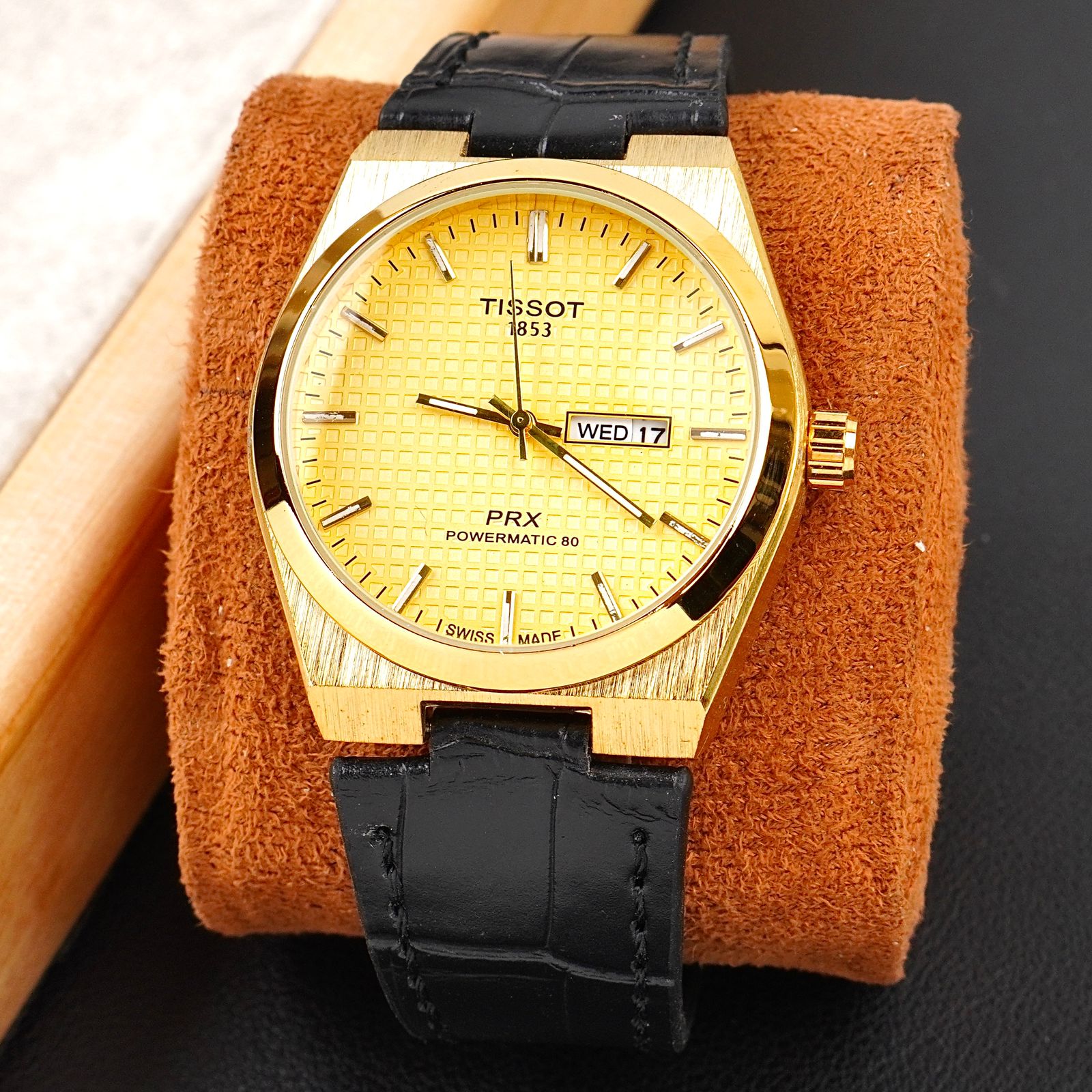 TST  - 38mm - Leather Strap - S-579