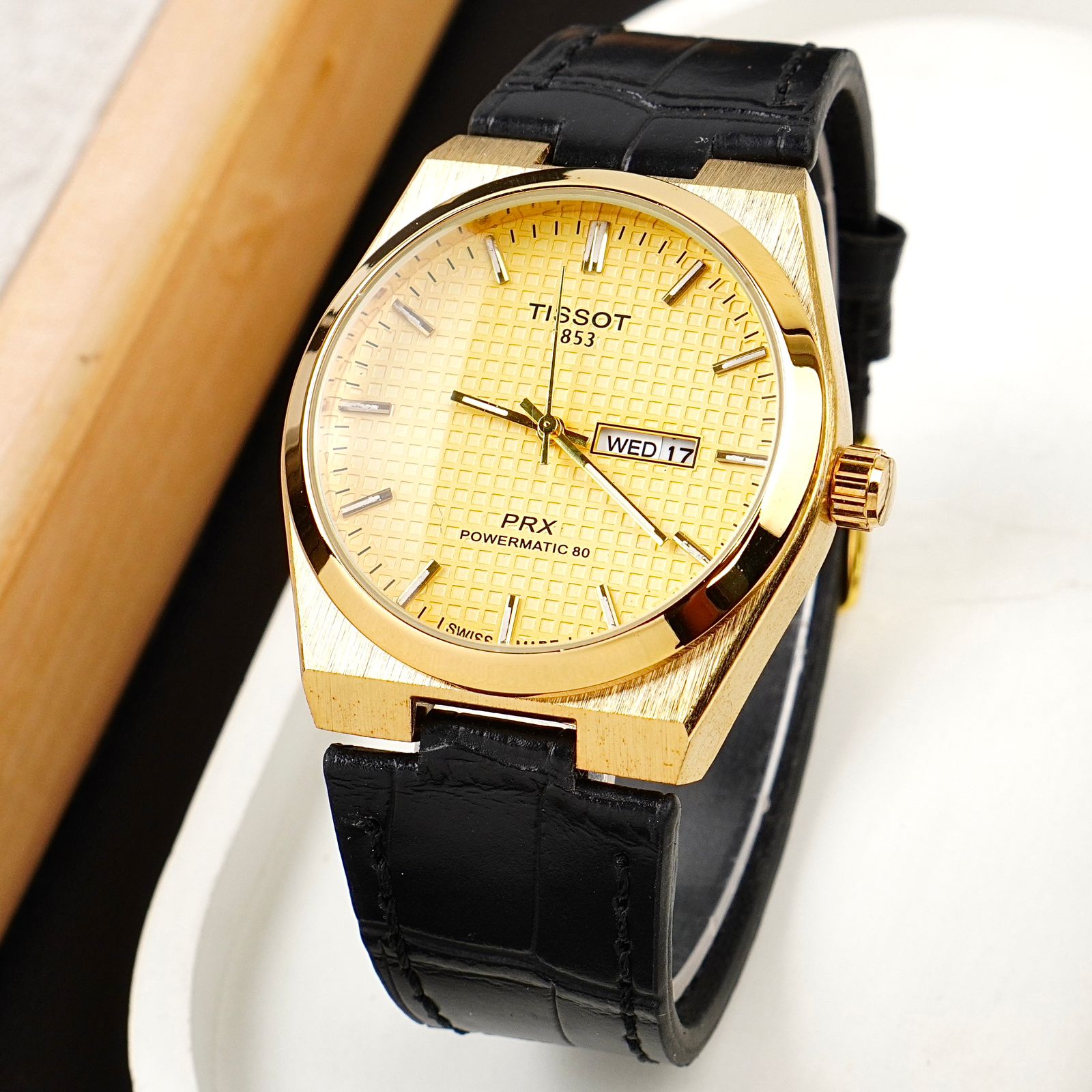 TST  - 38mm - Leather Strap - S-579