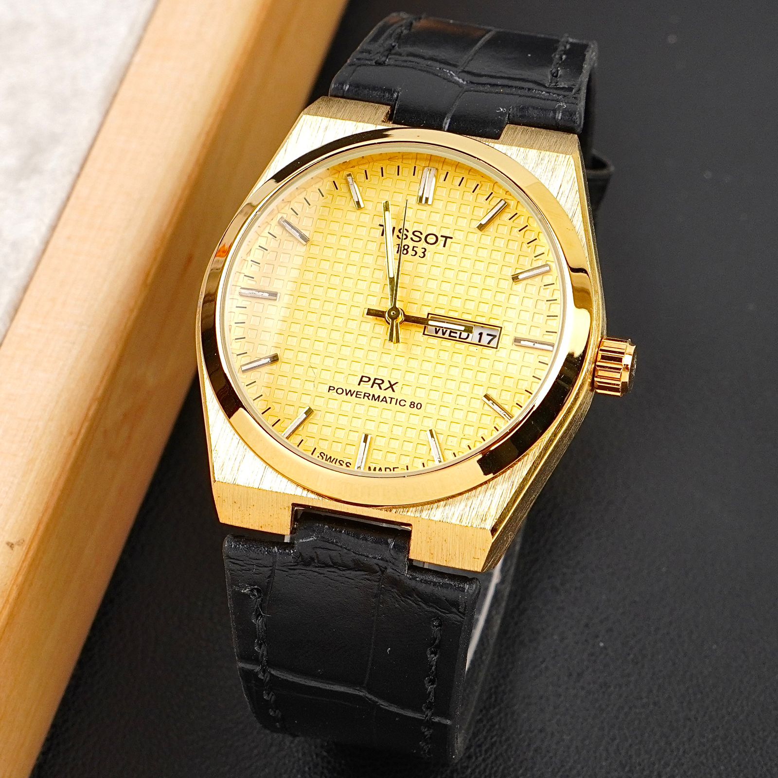 TST  - 38mm - Leather Strap - S-579