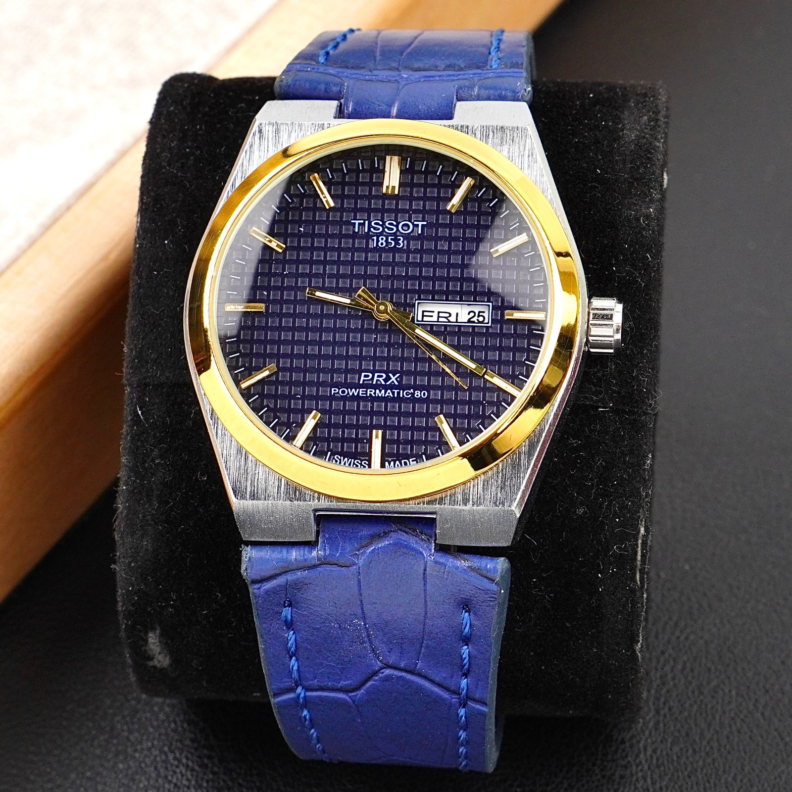 TST  - 38mm - Leather Strap - S-582