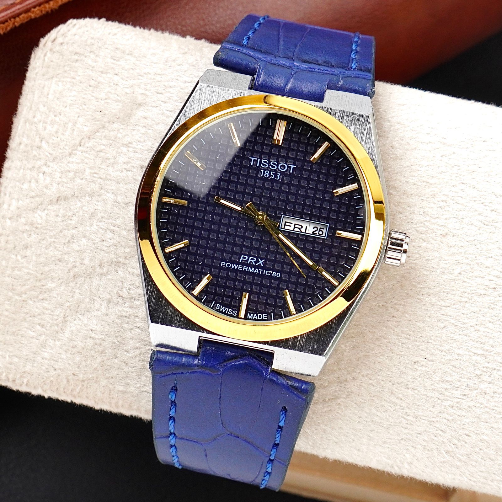TST  - 38mm - Leather Strap - S-582
