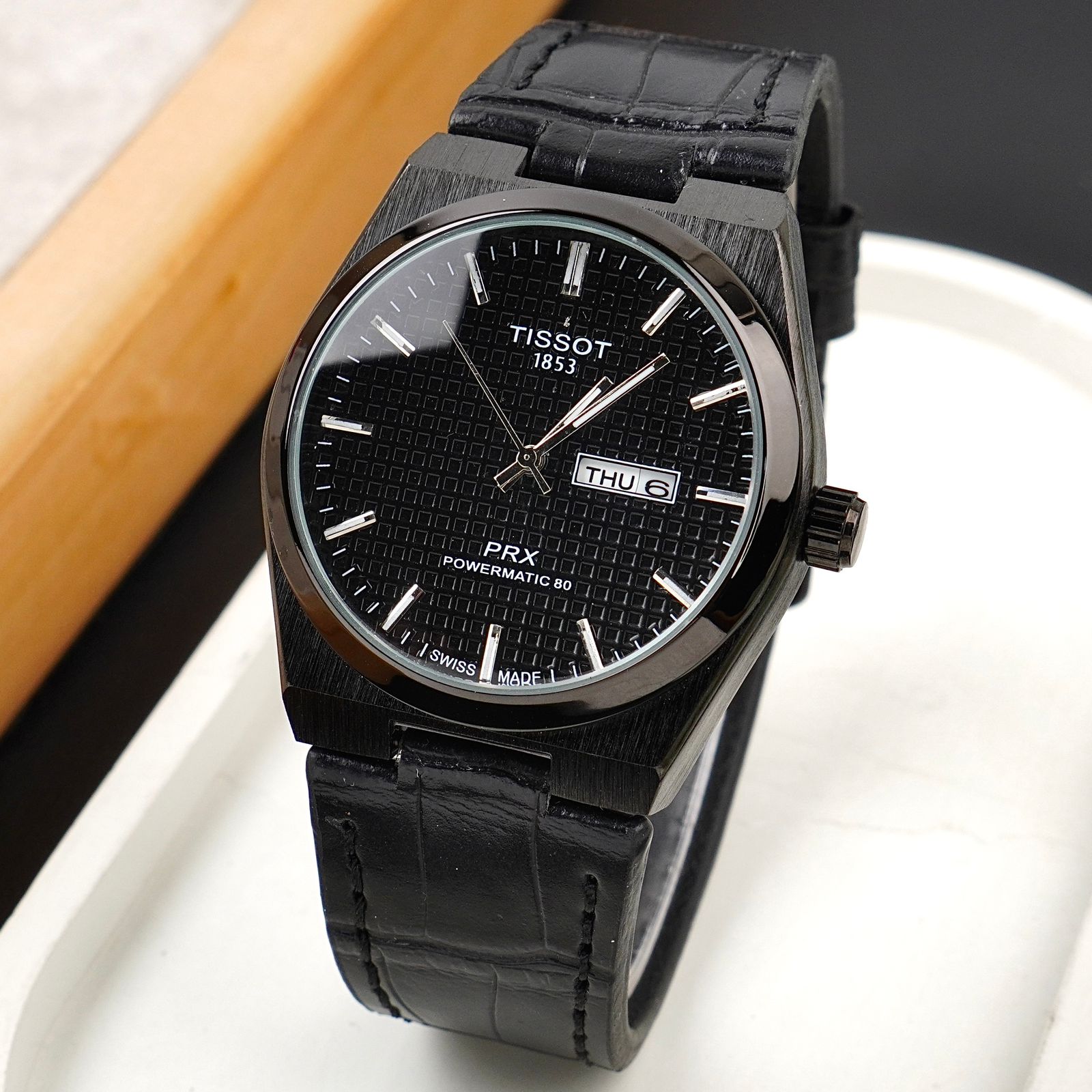 TST  - 38mm - Leather Strap - S-589