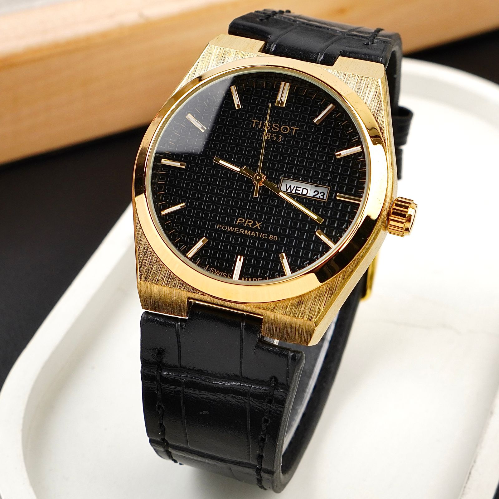 TST  - 38mm - Leather Strap - S-590