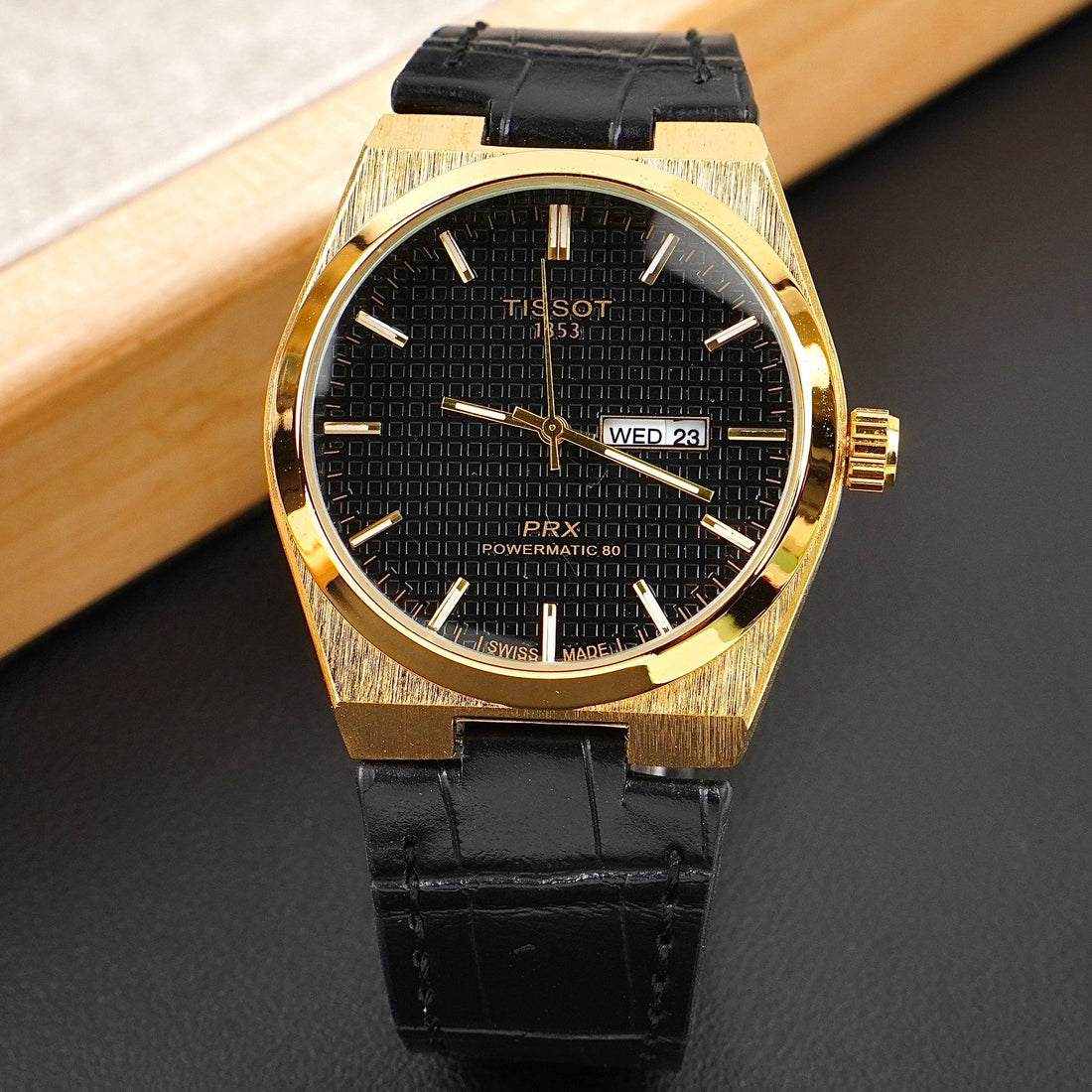 TST  - 38mm - Leather Strap - S-590