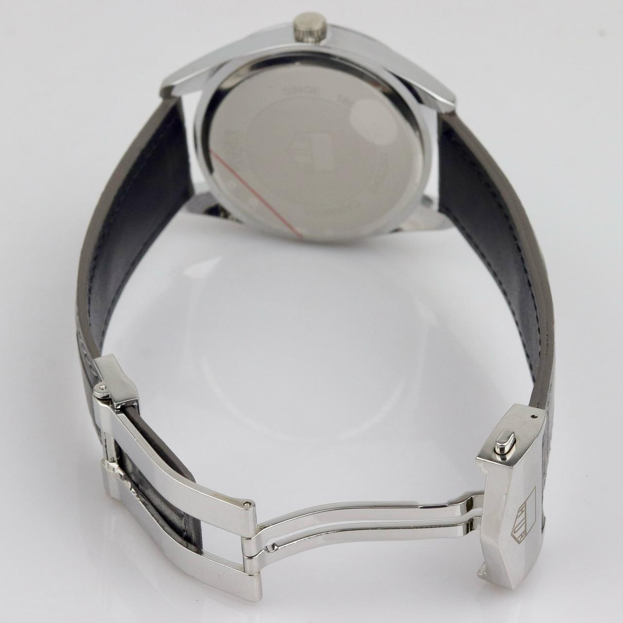 Carrera Calibre 5 - Luxury Swiss Watch - Leather Strap - S-738 image 3