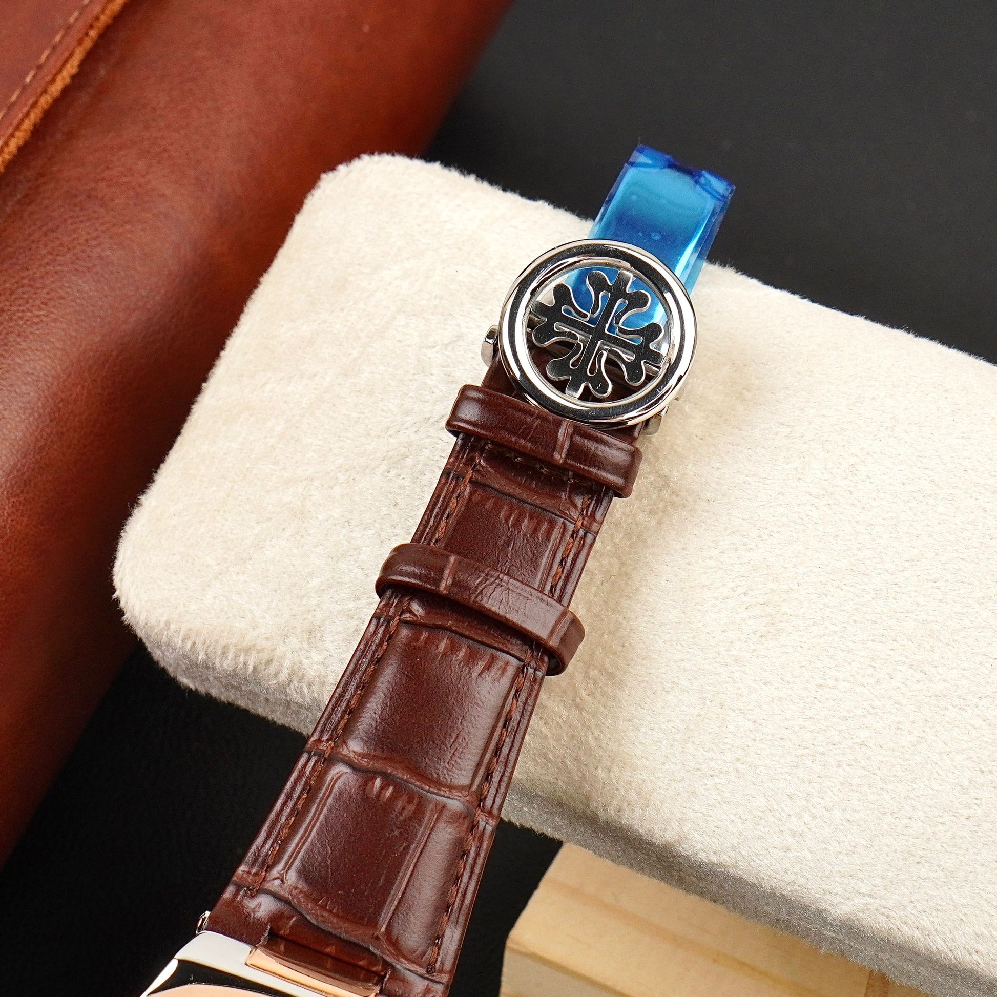 Patek Philliphe - Leather Strap - S-742 image 1