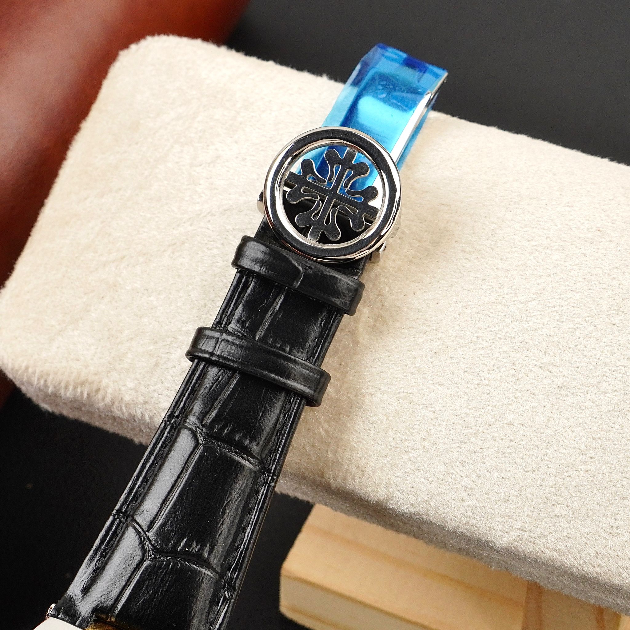 Patek Philliphe - Leather Strap - S-744 image 4