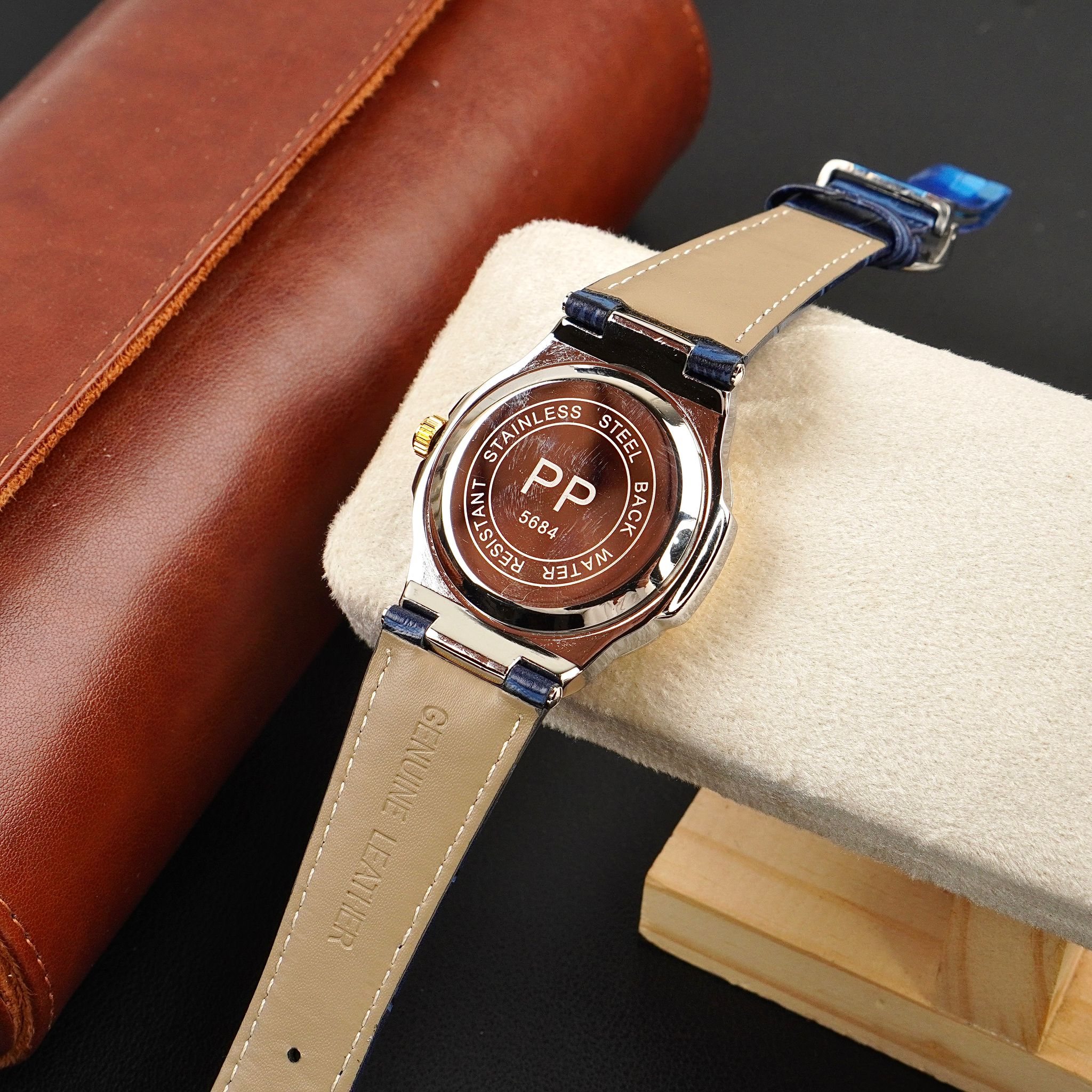 Patek Philliphe - Leather Strap - S-743 image 2