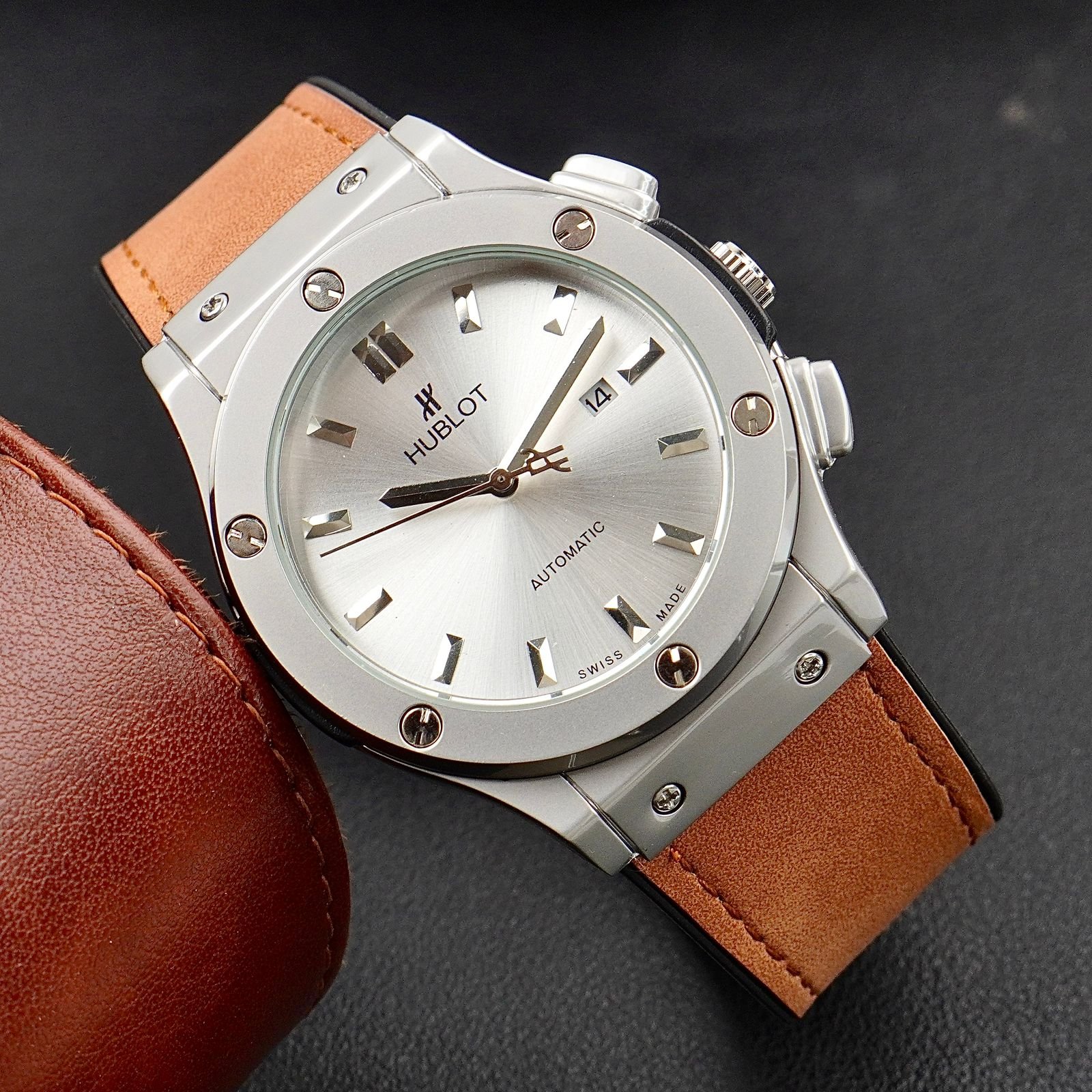 s-753 (4) Hublot - Men Watch High Quality - S753 - Image 1